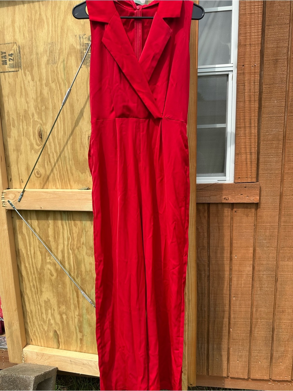 SHEIN Red Sleeveless V-Neck Maxi Dress with Collar